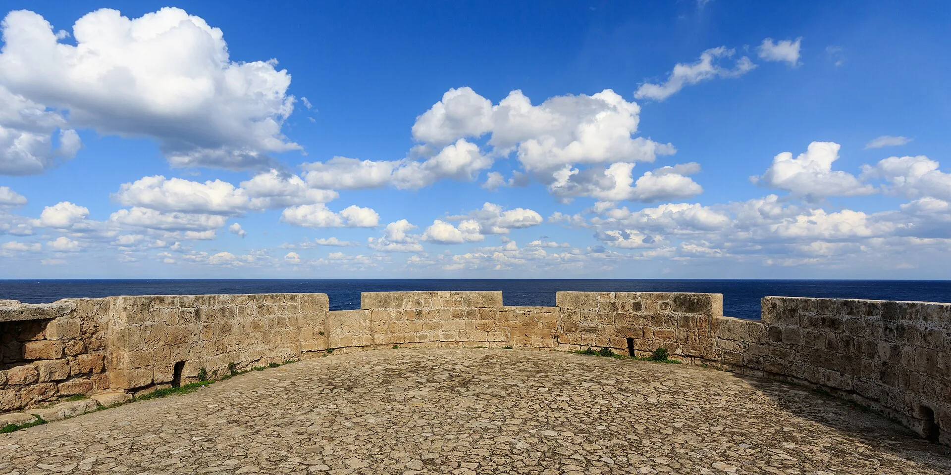 Girne Kalesi